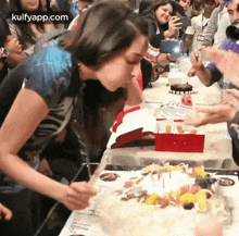 Candle Blowing.Gif GIF - Candle Blowing Happybirthday Birthday GIFs
