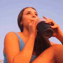 Drinking Fernanda Ramirez GIF - Drinking Fernanda Ramirez Im Thirsty GIFs