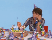 Life With Derek Lonely GIF - Life With Derek Lonely Birthday GIFs