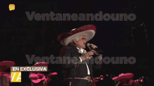 Cantar Vicente Fernandez GIF - Cantar Vicente Fernandez Ventaneando GIFs