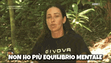 a woman wearing a givova t-shirt says non ho più equilibrio mentale