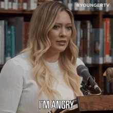 Angry Im Angry GIF - Angry Im Angry Hilary Duff GIFs