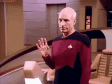 Bye Star Trek GIF - Bye Star Trek Captain Picard GIFs