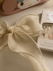 a box of do-it-you 24pcs natural delicate nails
