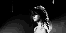 Selena Gomez Smile GIF - Selena Gomez Smile Pose GIFs