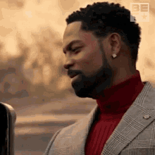 Laughing Orlando Duncan GIF - Laughing Orlando Duncan The Family Business GIFs