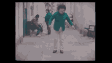 Khruangbin Evan Finds The Third Room GIF - Khruangbin Evan Finds The Third Room Thirdroom GIFs
