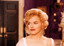 Marilyn Monroe Oh Lord GIF - Marilyn Monroe Oh Lord Giggle GIFs
