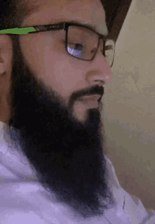 Glasses Checking You Out GIF - Glasses Checking You Out Beard GIFs