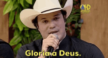 Padre Alessandro Campos / Glória A Deus / Religioso / Religião GIF - Alessandro Campos Priest Religion GIFs