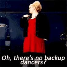 fat amy backup dancers pitch perfect