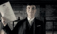 Tommy Shelby Peaky Blinders GIF - Tommy Shelby Peaky Blinders Smile GIFs