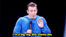 Chris Evans Big Disney Fan GIF - Chris Evans Big Disney Fan GIFs