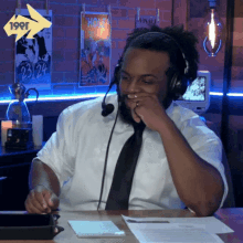 Xavier Woods Austin Creed GIF - Xavier Woods Austin Creed Good To Know GIFs
