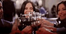 Courtney Cox Cheers GIF - Courtney Cox Cheers Cougar Town GIFs