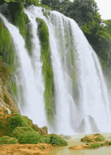 Waterfall GIF - Waterfall GIFs