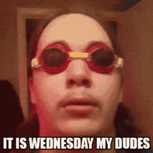 Itis Wednesdaymy Dudes Wednesday GIF - Itis Wednesdaymy Dudes Wednesday Viralyoutube GIFs