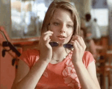 Jodie Foster GIF - Jodie Foster Shades Cool GIFs
