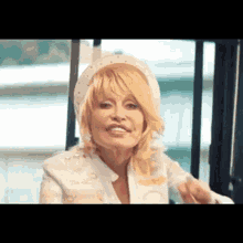 Dolly Parton Bye Felicia GIF - Dolly Parton Bye Felicia Girl GIFs