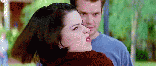 neve-campbell-sidney-prescott.gif