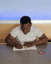 Writing Kevin GIF - Writing Kevin Dufresne GIFs
