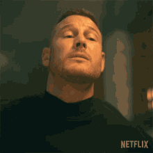 I Cant Breathe Luther Hargreeves GIF - I Cant Breathe Luther Hargreeves Tom Hopper GIFs