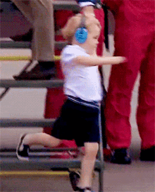 Prince George Running GIF - Prince George Running Royal Family GIFs