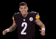 Mason Rudolph Pittsburgh Steelers GIF - Mason Rudolph Pittsburgh Steelers Thumbs Up GIFs