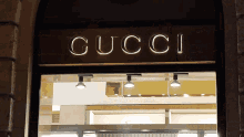 Guccibudapest Andrássy GIF - Guccibudapest Andrássy Gucci GIFs