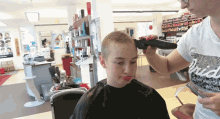 Buzzcut Shaving Head GIF - Buzzcut Shaving Head 11455 GIFs