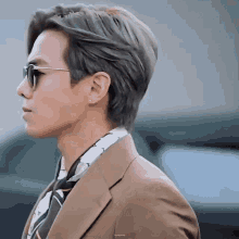 Actor Handsome GIF - Actor Handsome Penthouse GIFs
