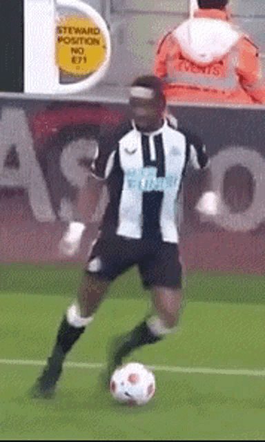 Bicicleta Futbol GIFs