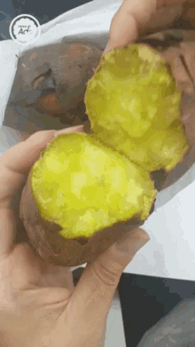焼き芋 秋 美味しそう GIF - Roasted Sweet Potato Delicious Fall GIFs