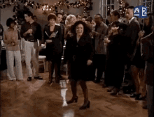 Dance Seinfeld GIF - Dance Seinfeld Elaine GIFs