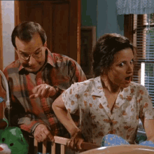 Seinfeld Elaine GIF - Seinfeld Elaine Ugly Baby GIFs