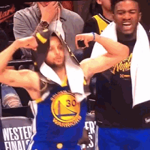 Steph Curry Golden State Warriors GIF - Steph Curry Golden State Warriors Flex Muscle GIFs
