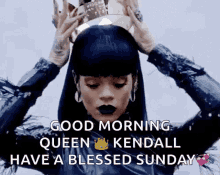 Good Morning I Am The Queen GIF - Good Morning I Am The Queen Queen GIFs