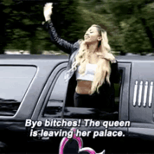 Know How To Make An Exit GIF - Bye Bitches Good Bye Queen GIFs