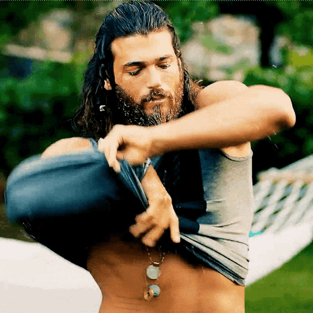 Images of Can Yaman Getting Tattoo Received@magazinntv287 - YouTube