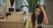 Kendall Jenner Hair Fix GIF - Kendall Jenner Hair Fix Serious GIFs