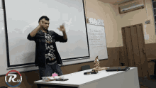Ronal Candia Hands Up GIF - Ronal Candia Hands Up Boom GIFs