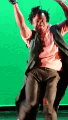 Lil Pine Nut Logan Paschall GIF - Lil Pine Nut Logan Paschall Chicago Dance Crash GIFs