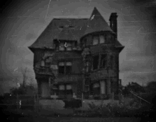 Casa GIF - Haunted House Happy Halloween GIFs