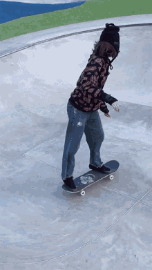 Skateboarding Minna Stess GIF - Skateboarding Minna Stess Skater GIFs
