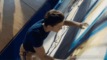 Wall Crawling Peter Parker GIF - Wall Crawling Peter Parker Tom Holland GIFs