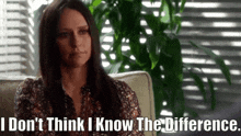 911 Show Maddie Buckley GIF - 911 Show Maddie Buckley I Dont Think I Know The Difference GIFs