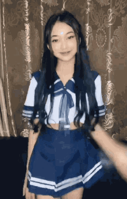 Japanese School Girl School Uniform GIF - Japanese School Girl Uniform Japanese Uniform Discover & Share GIFs