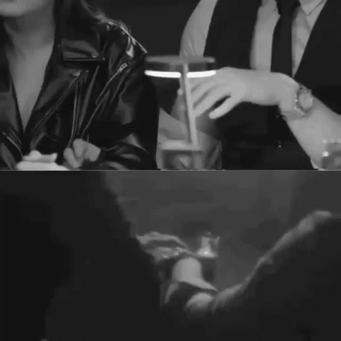 The Neighbourhood - Daddy Issues on Make a GIF