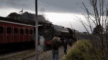 a train with the number 1621 on it