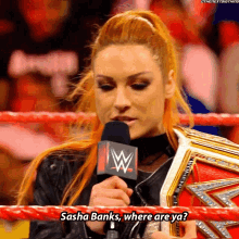 Becky Lynch Raw Womens Champion GIF - Becky Lynch Raw Womens Champion Sasha Banks GIFs